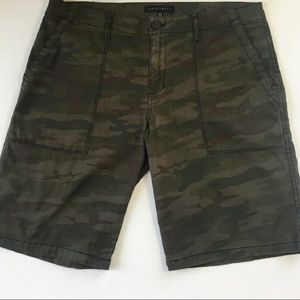 Anthropologie Sanctuary camo shorts 10 in EUC